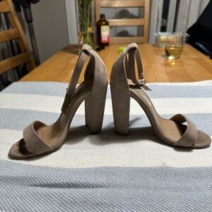 Steve Madden Carrson heels